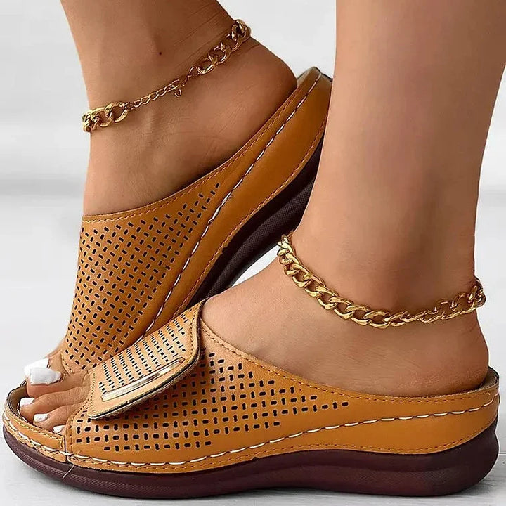 Rowenna - Classic Urban Sandals